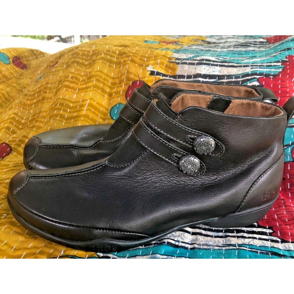 Taos Ovation Boots Women's 6 Black Leather Ankle Booties NEW, Samples with tags